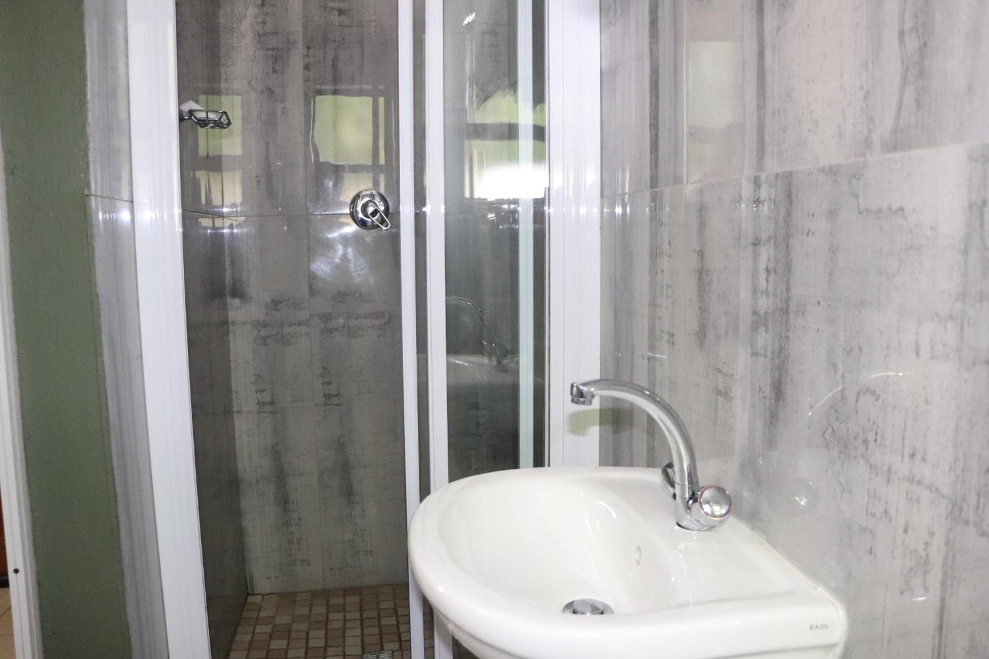 Wise Bird Guest House Roodepoort Ngoại thất bức ảnh