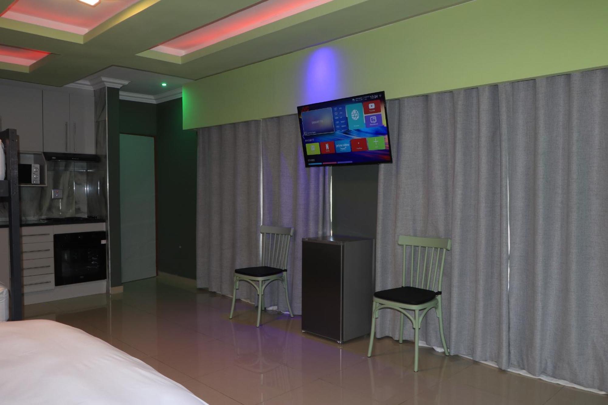 Wise Bird Guest House Roodepoort Ngoại thất bức ảnh